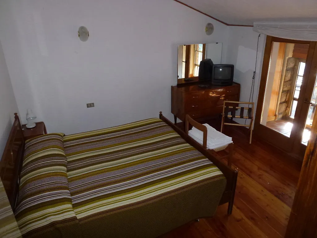 Albergo Bar Meuble Al Gallo Auronzo di Cadore 2*,